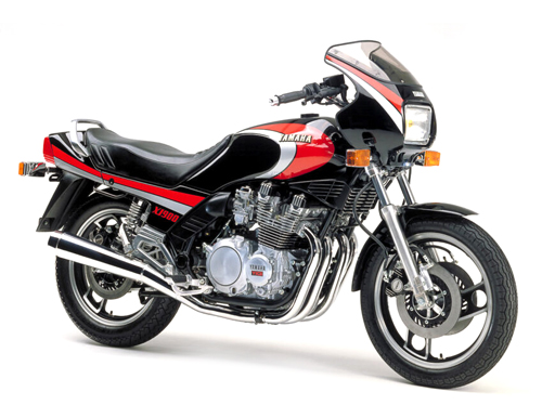 XJ 900 (met stuurkuip) 1983-1985 (31A, 42N)