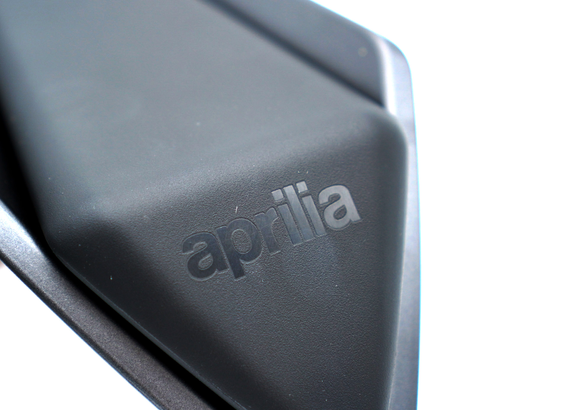 Bekleding achterzadel Apex zwart voor Aprilia RS 660