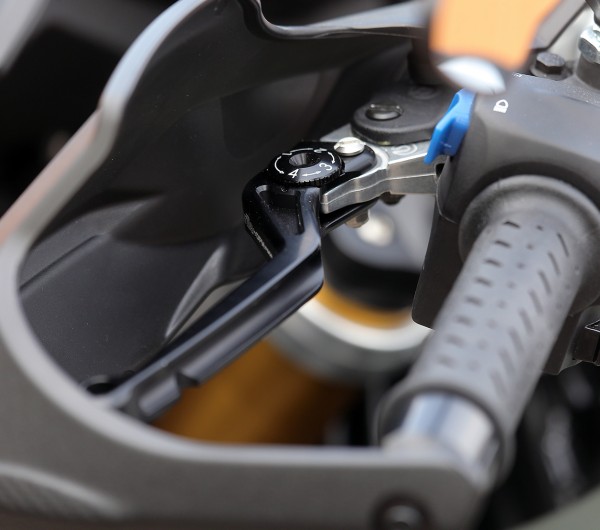 Aprilia Caponord koppelingshendel Racing gefreesd - zwart